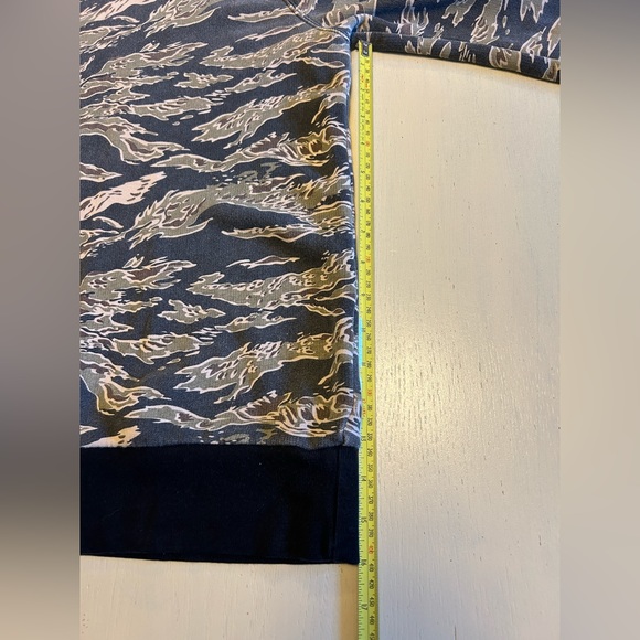 TNA 100% Cotton French Terry Camouflage Sweatshirt Men’s Medium - Picture 6 of 9